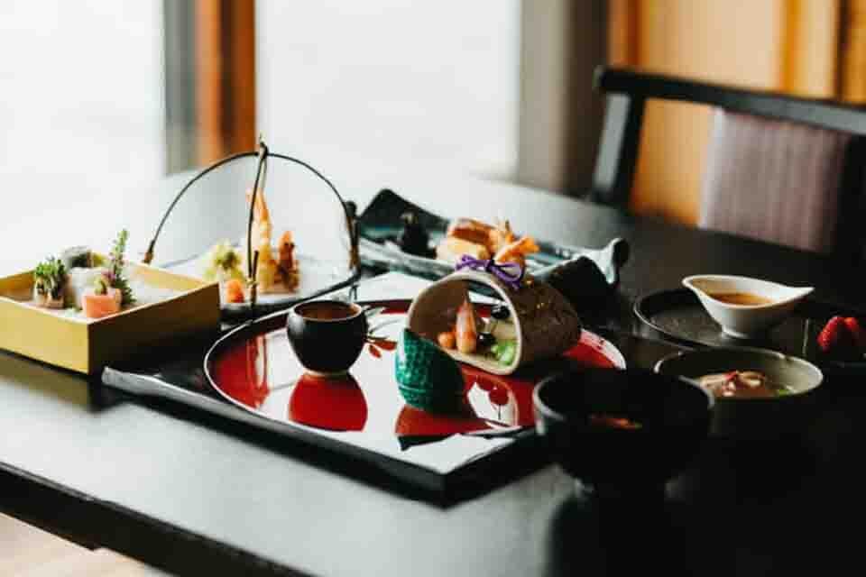 日本料理　とり市