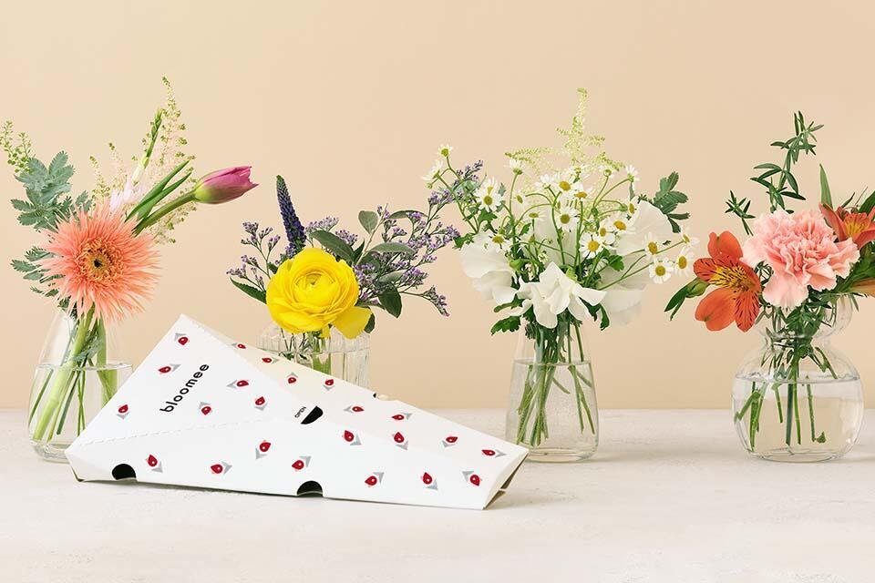 お花の定期便 ブルーミー